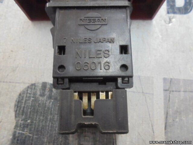 Warnblinkschalter Nissan X-Trail NILES 06016