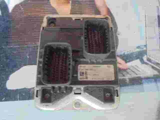 Motorsteuergerät Opel Corsa B 1.0 09164450 BOSCH 0261206169 26SA5621 484162