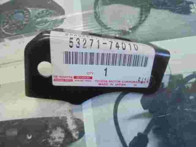 Bracket Headlamp Toyota Lexus 5327174010 53271-74010