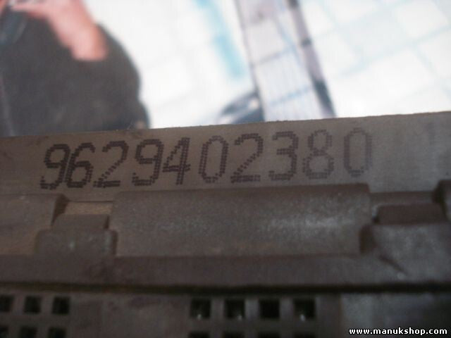 Sicherungskasten Peugeot 306 9629402380
