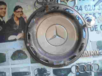 Radkappe Radzierkappe  Mercedes-Benz W108 W114 W115 W116 W123