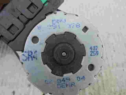 Stellmotor Heizung BMW 7 E38 SR4 8391378 8 391 378 BEHR 0284904 02 849 04