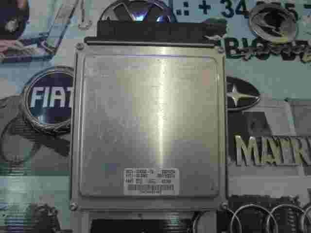 Motorsteuergerät Ford Mondeo 3 5S7112A650FA 28011234 R0411C037A FAHTA42671422