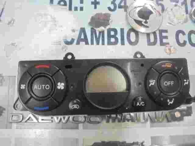 Klimabedienteil Ford Mondeo 3 2S7H18C612AA 2S7H-18C612- AA WCDB89034 CD 132 EATC