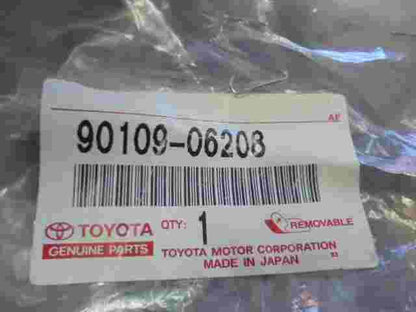 Bolt  Toyota Lexus ES300 LX470 Camry 9010906208 90109-06208