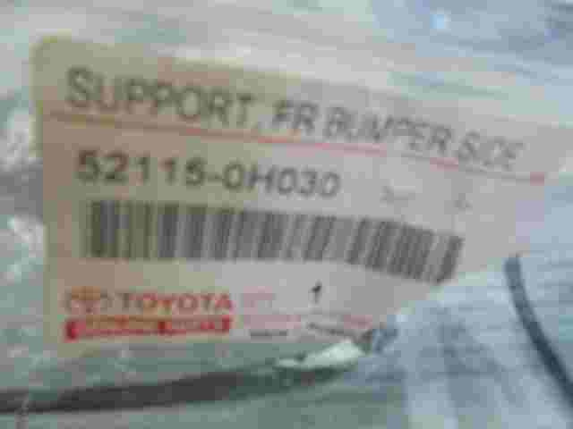 Support Front Bumper / Toyota Aygo AB10 521150H030 52115-0H030