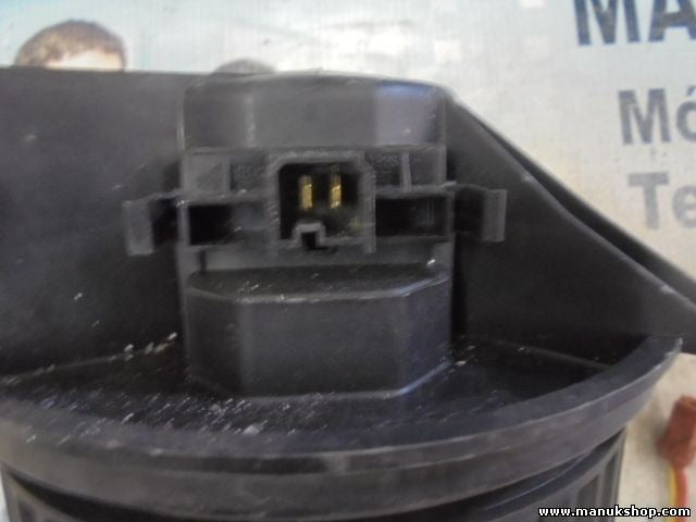 Gebläsemotor Peugeot 205 VALEO F828370U C19828323H 53666532M