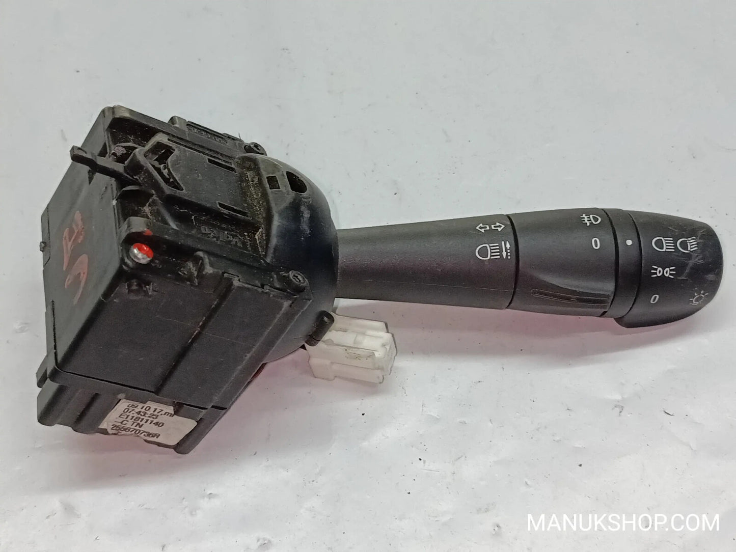 Scheibenwischerhebel Scheibenwischer Schalter Dacia Dokker  C06 255670736R