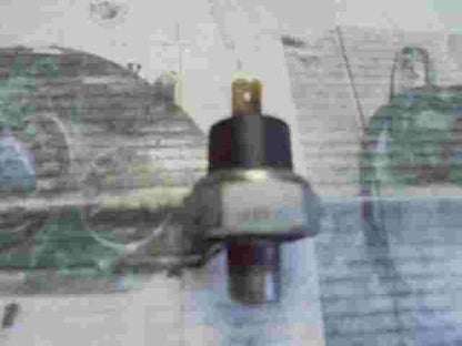 Öldrucksensor Mitsubishi FORD RANGER TOYOTA 2 11730