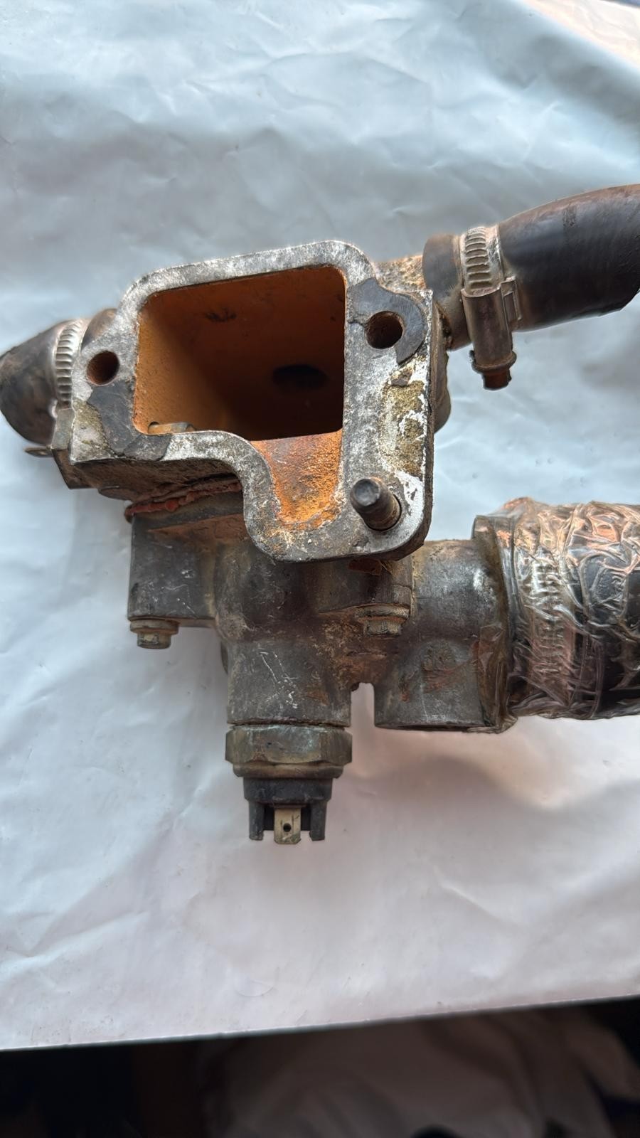 Thermostatgehäuse Land Rover Discovery I LJ, LG 2.5 TDI HRC2036 HRC1574