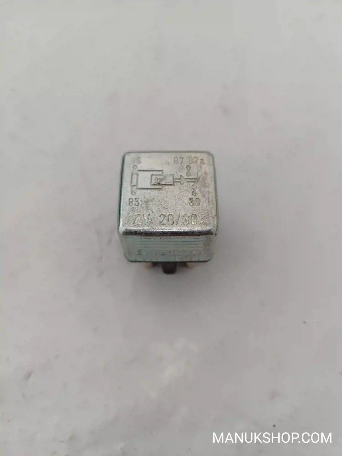 Anlasserrelais Mercedes-Benz W123 W126 W116 0015422219 001 542 22 19 0332205001
