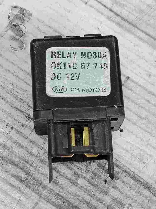 Kühlerlüfter Relais Kia Pride NO30A 0K11C67740 0K11C-67-740 OK11C67740