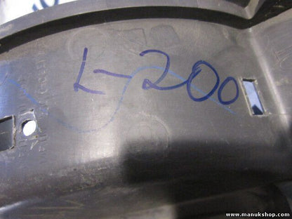 Mittelkonsole Mitsubishi L 200 2009 MR117501 MR117500 MR 117 500