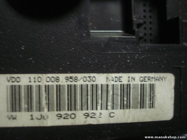 Kombiinstrument Tacho VW 1J0920922C 1J0 920 922 C 1JO920922C VDO 110008958030