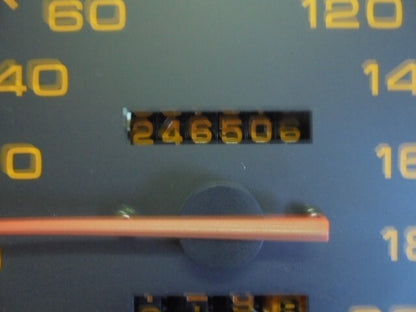 Tachometer Mitsubishi Pajero Montero MB849563 MB 849563