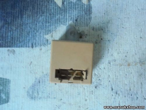 Relais Ölstand Mitsubishi Pajero Montero II V1 V2 V3 V4 MD168999 0680000850