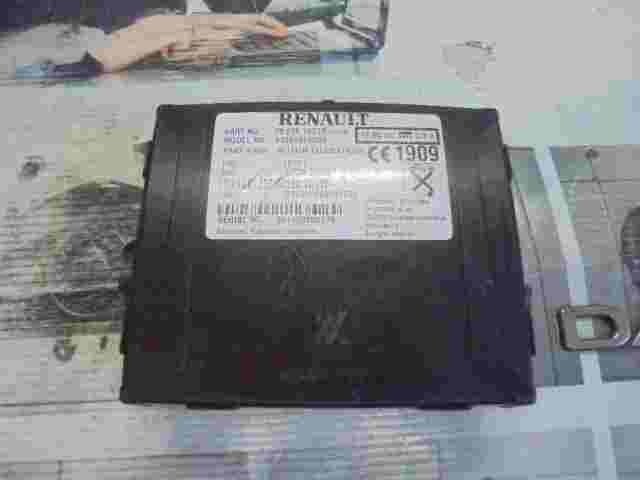 Navigationssystem Renault 282757437RA 282757437R 51986069C09 012345678901234