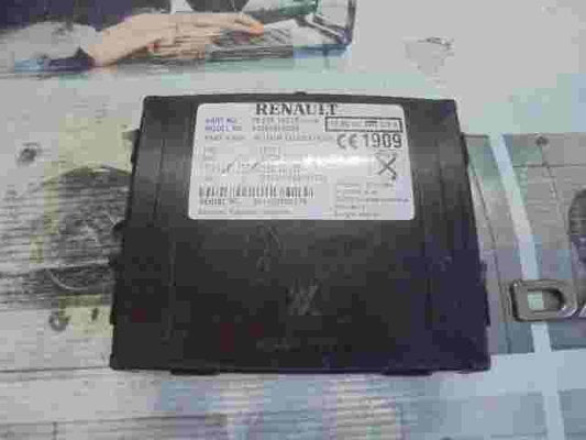Navigationssystem Renault 282757437RA 282757437R 51986069C09 012345678901234