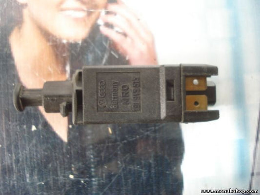 Bremslichtschalter VW Polo 6N Golf 2 3 Passat 35i 191 945 515 191945515