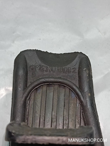 Gaspedalstellung Mercedes-Benz W124 W126 1263000504 126 300 05 04 1233010082
