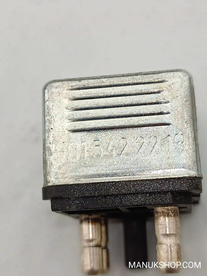 Anlasserrelais Mercedes-Benz W123 W126 W116 0015422219 001 542 22 19 0332205001