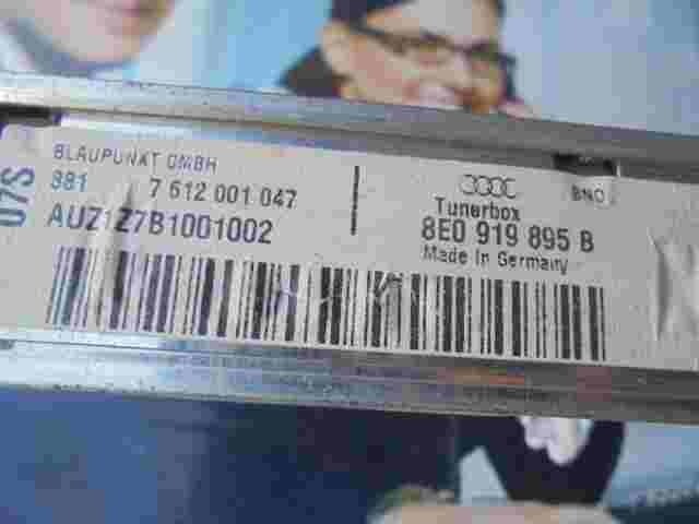 Navigationssystem Audi A4 B6 8E 8E0919895B Blaupunkt GMBH 7612001047