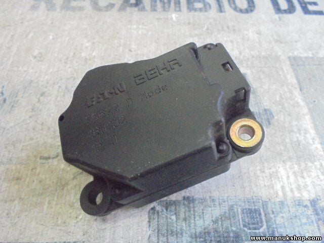 Stellmotor Heizung Volvo S80 V70 S60 75622D 75622 D 160102 13D BEHR