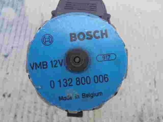 Stellmotor Heizung BMW E34 E32 BOSCH 0132800006  BEHR 9094802385 8350081