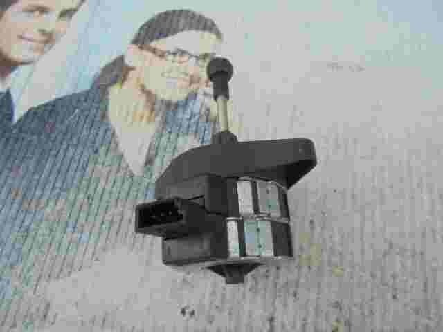 Stellmotor Scheinwerfer BMW X5 E53 8352206 72774900 8362048 72774901
