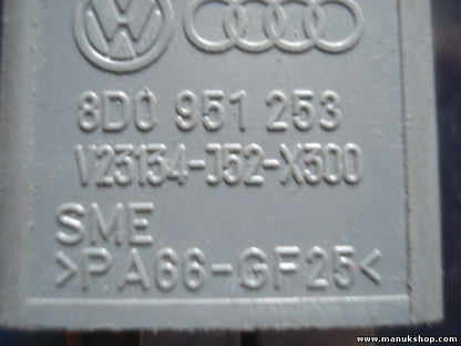 Relais Nebelscheinwerfer Volkswagen Nr.370 Audi 8D0 951 253 8D0951253 8DO951253