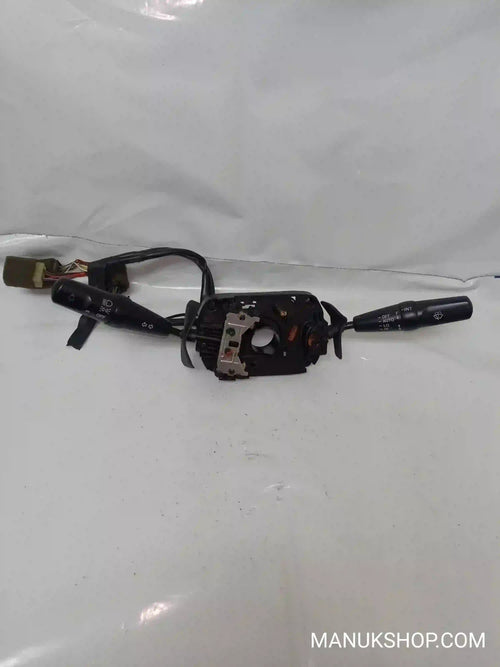 Blinkerschalter Lenkstockschalter  Ssangyong Musso  610W0017 SCS2011D SC8201-1D
