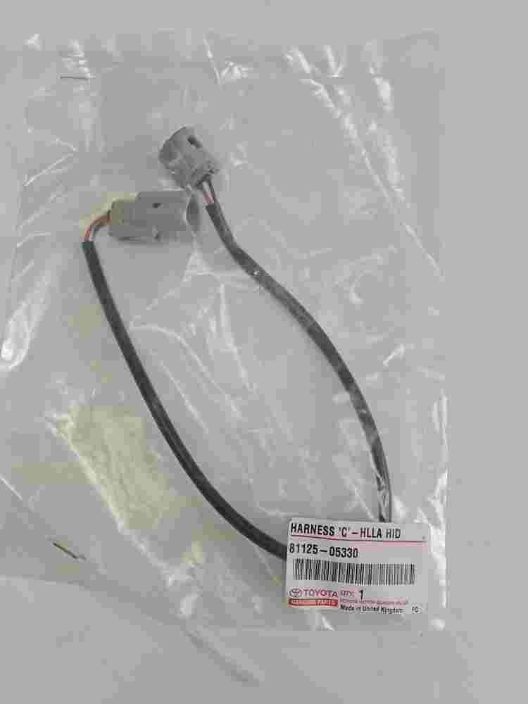 Toyota Avensis 8112505330 81125-05330