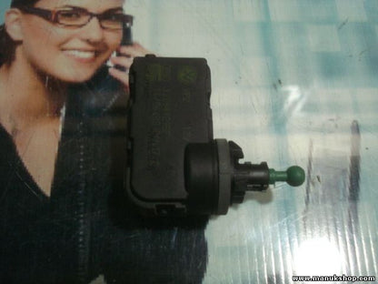 Stellmotor Scheinwerfer LWR Leuchtweitenregulierung VW Golf 4 6L 1J0941295F