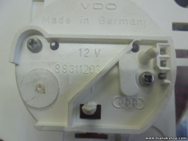 Zeituhr Uhr Instrument Tacho Audi 80 90 VDO 88311203