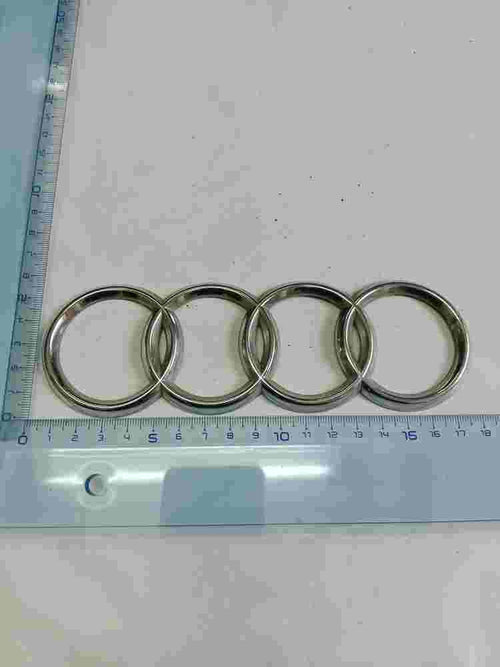 Emblem    Audi A6 C6 17.5cm