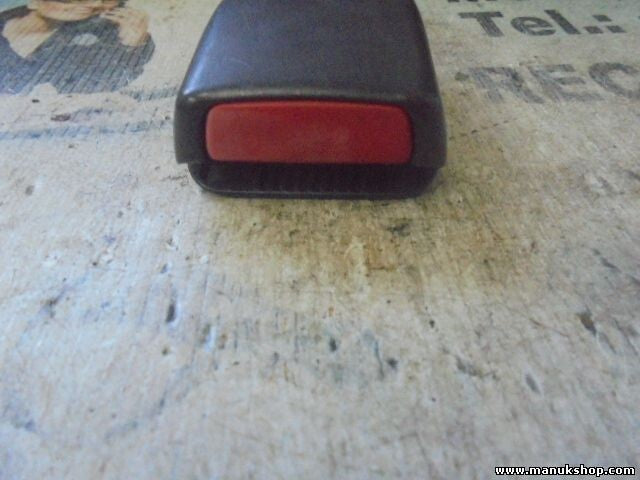 Gurtschloss Gurtschnapper hinten mitte Land Rover Freelander 429055 3290