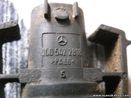 Temperatursensor Mercedes-Benz W140 W202 W210 2000-2006 0005422818 PA66