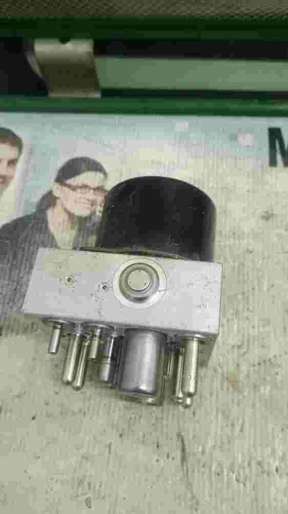 ABS Hydraulikblock  Citroen C2 C3 Peugeot 207 9663841580 10020603644