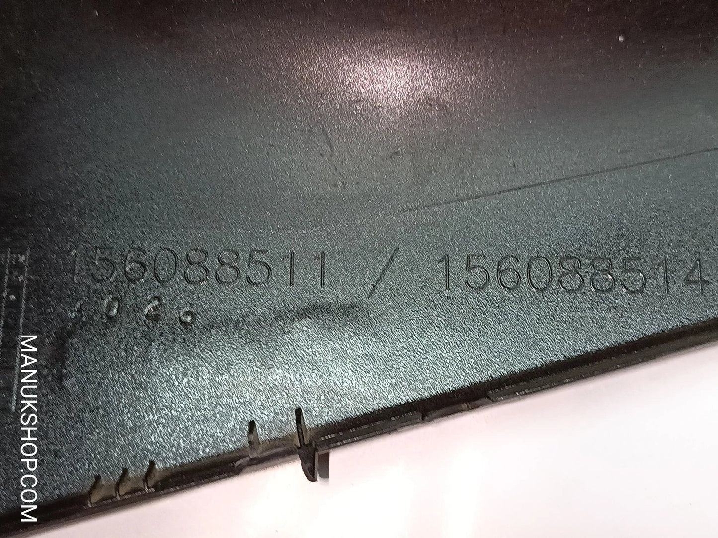 Verkleidung vorne rechts Alfa Romeo 156088511  156088514