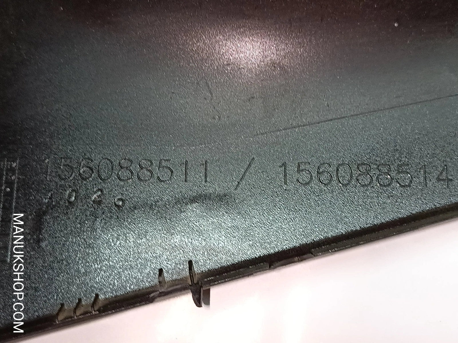 Verkleidung vorne rechts Alfa Romeo 156088511  156088514