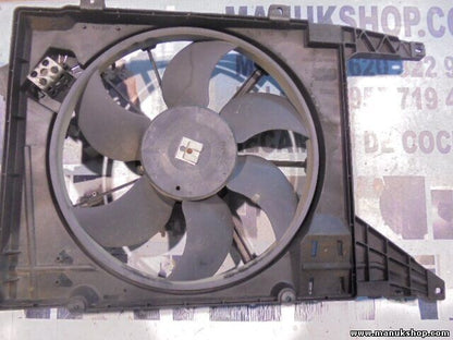 Lüftermotor Kühlerventilator Renault Scenic 2001 1.9 Megane 7701049611 8240257
