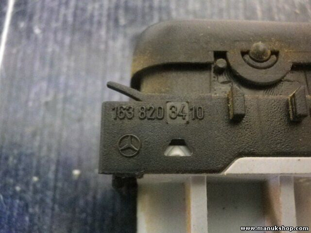 Schalter Heckwischer Mercedes-Benz ML W163 LK 1638203410 163 820 34 10 03100690