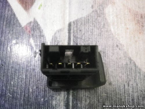 Schalter Heckscheibenwischer Land Rover Freelander YUG102230LNF 0303507A