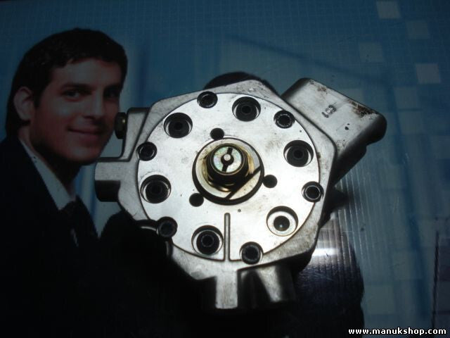 Mengenteiler Audi A6 80 90 100 2,3 5 Zylinder 0438101029 0 438 101 029
