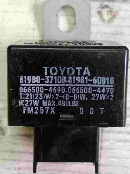 Blinkrelais Toyota MR2 8198037100 8198160010 0665004690 0665004470 FM257X