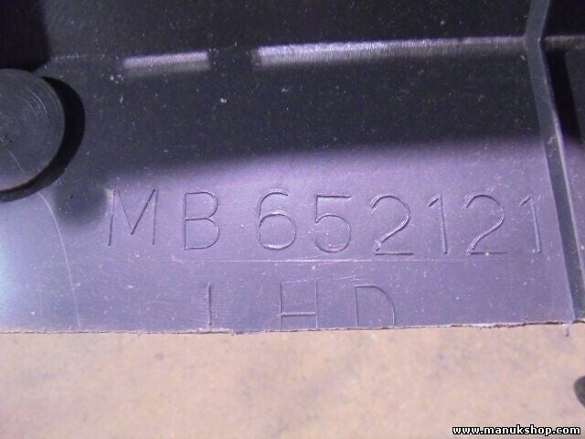 Armaturenbrett Mitsubishi Montero Pajero MB652121 LHD