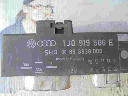 Steuergerät Elektrolüfter Seat Ibiza VW Polo 9N Skoda Fabia 1J0919506E 898838000