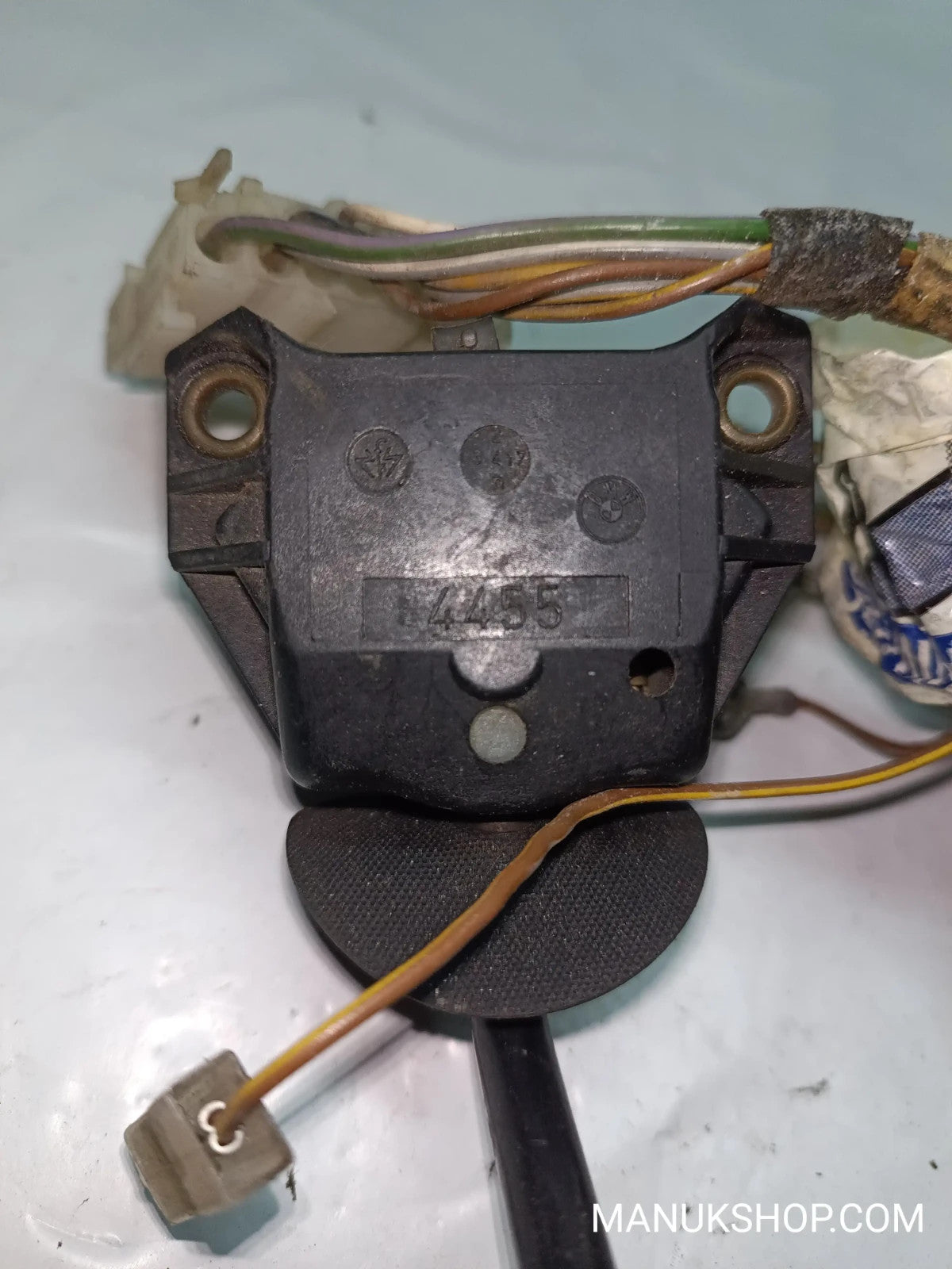 Warnblinkrelais BMW 3 E36 61311367001 61.31-1 367 001 4DB00375027 TBB73 DOT