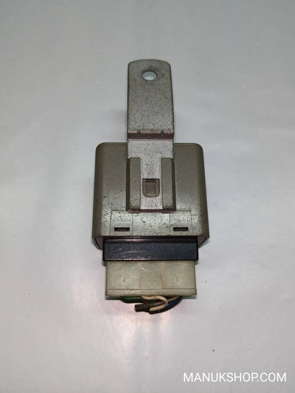 Relais Scheibenwischer Hyundai Accent 9542025000 95420-25000 Omron VIU