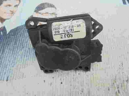 Stellmotor Heizung Ford Focus XS4H19E616AB XS4H-19E616-AB